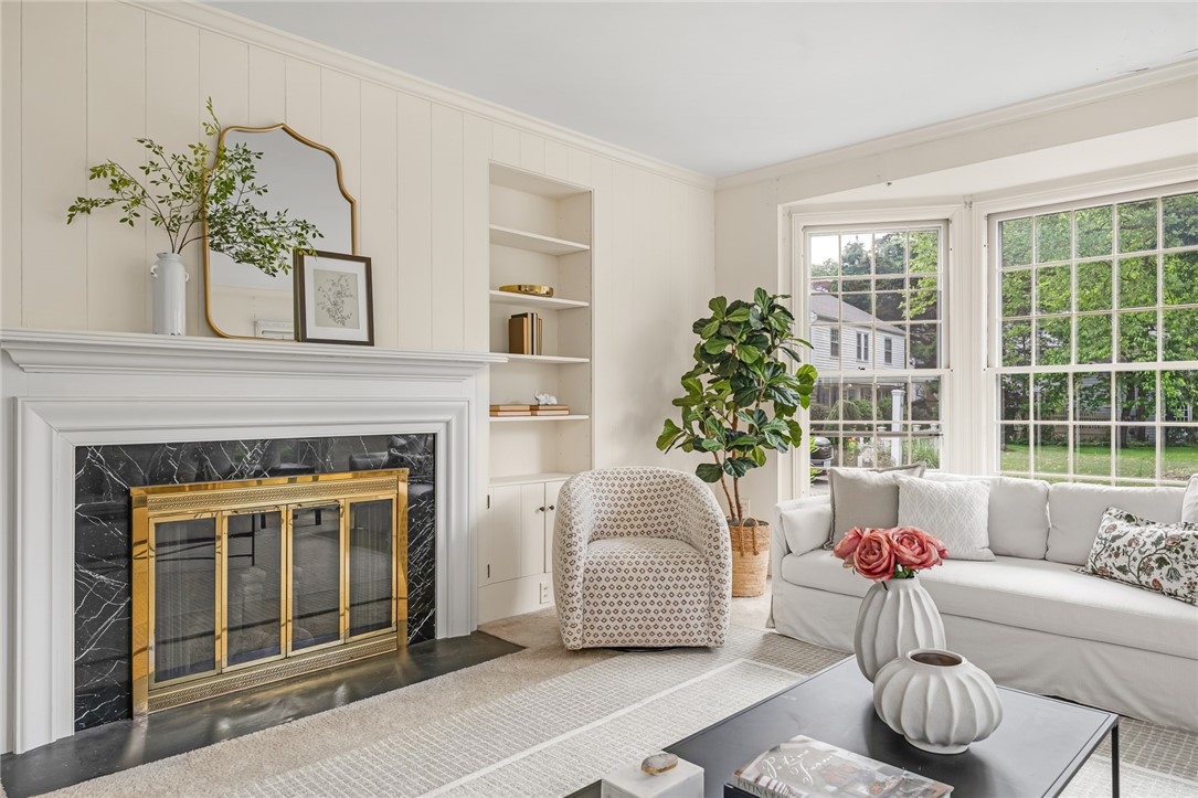 59 King Philip Circle