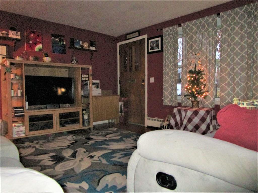 Photo 8 of 46 of 181 Pilgrim Avenue house
