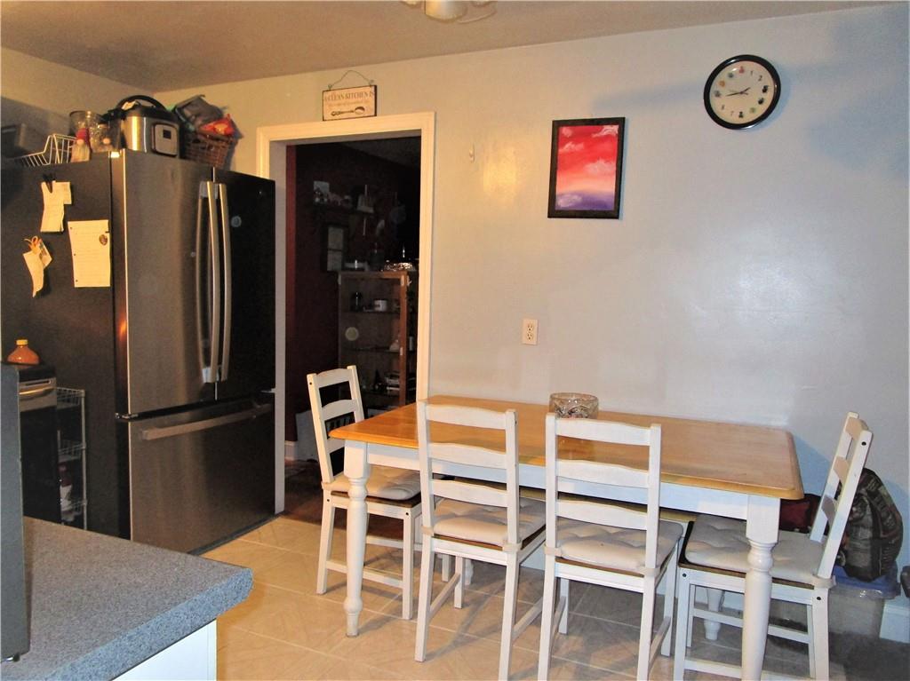 Photo 5 of 46 of 181 Pilgrim Avenue house