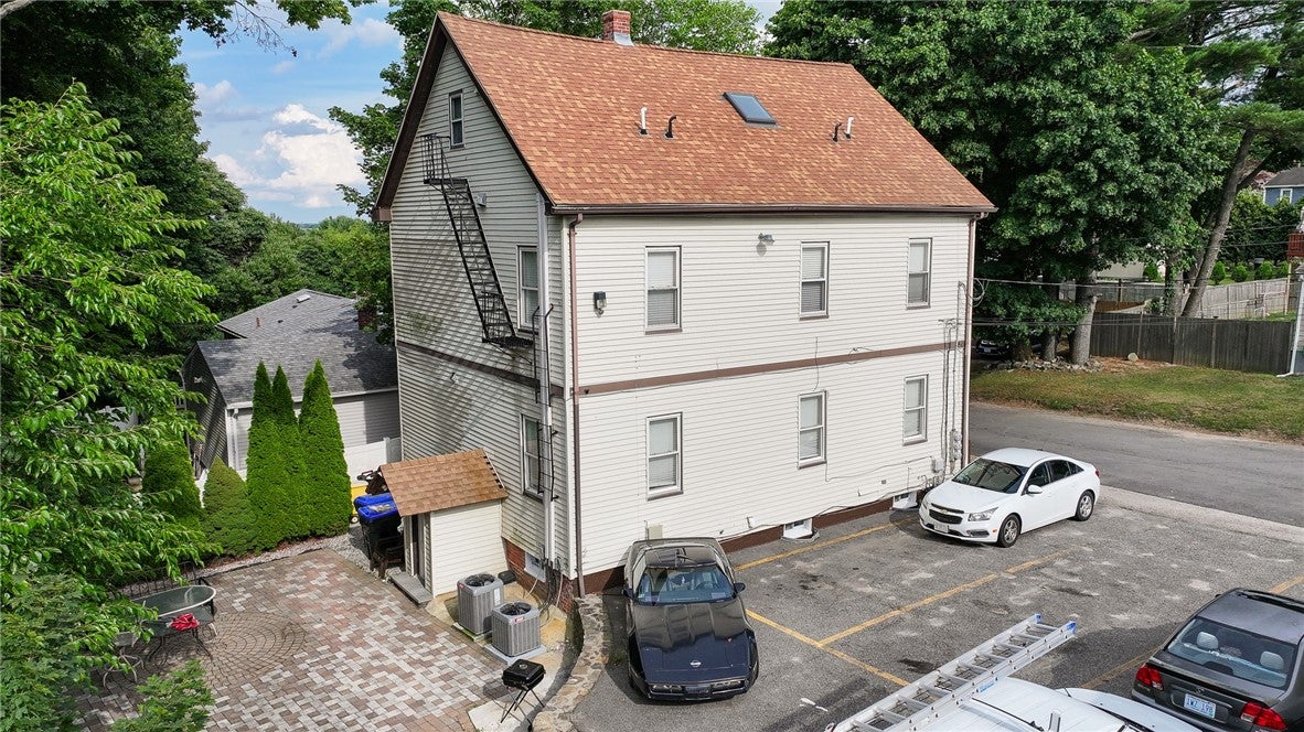 48 PAOLINO Street