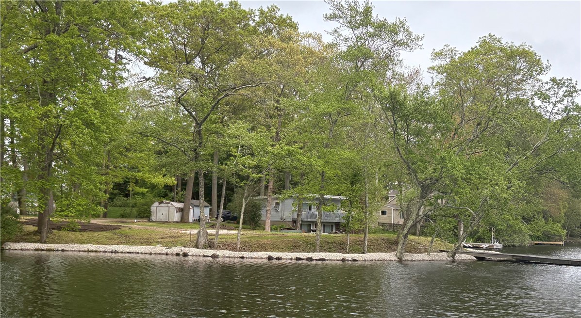 3 Lakeside Dr Ext Drive