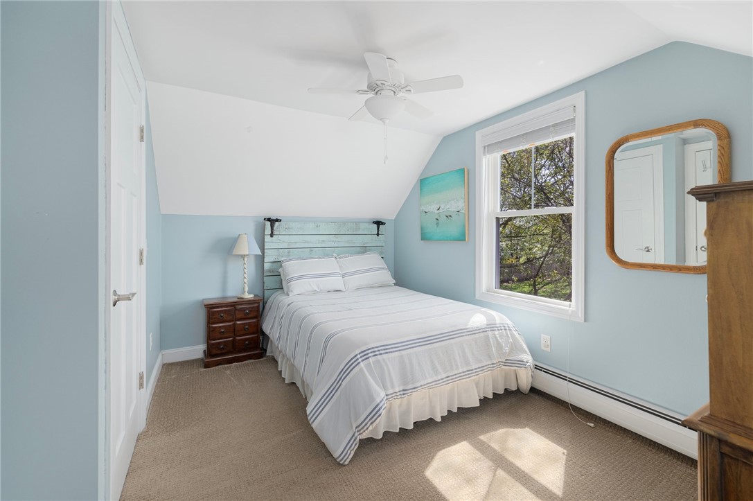 Warwick, Rhode Island 02818, United States, 3 Bedrooms Bedrooms, ,3 BathroomsBathrooms,Residential,Pending,120918