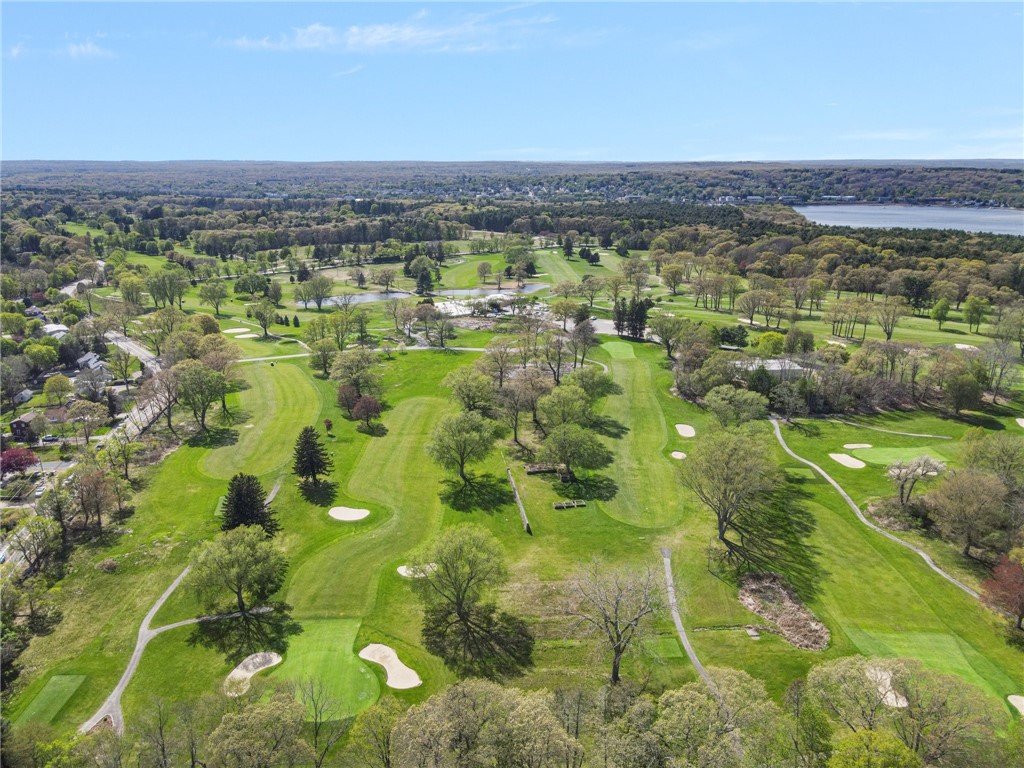 Warwick, Rhode Island 02818, United States, 3 Bedrooms Bedrooms, ,3 BathroomsBathrooms,Residential,Pending,120918