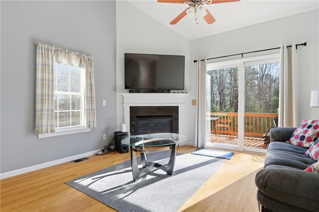 40 Old Louisquisset Pike 801