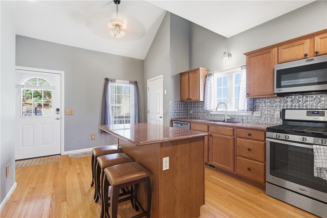 40 Old Louisquisset Pike 801