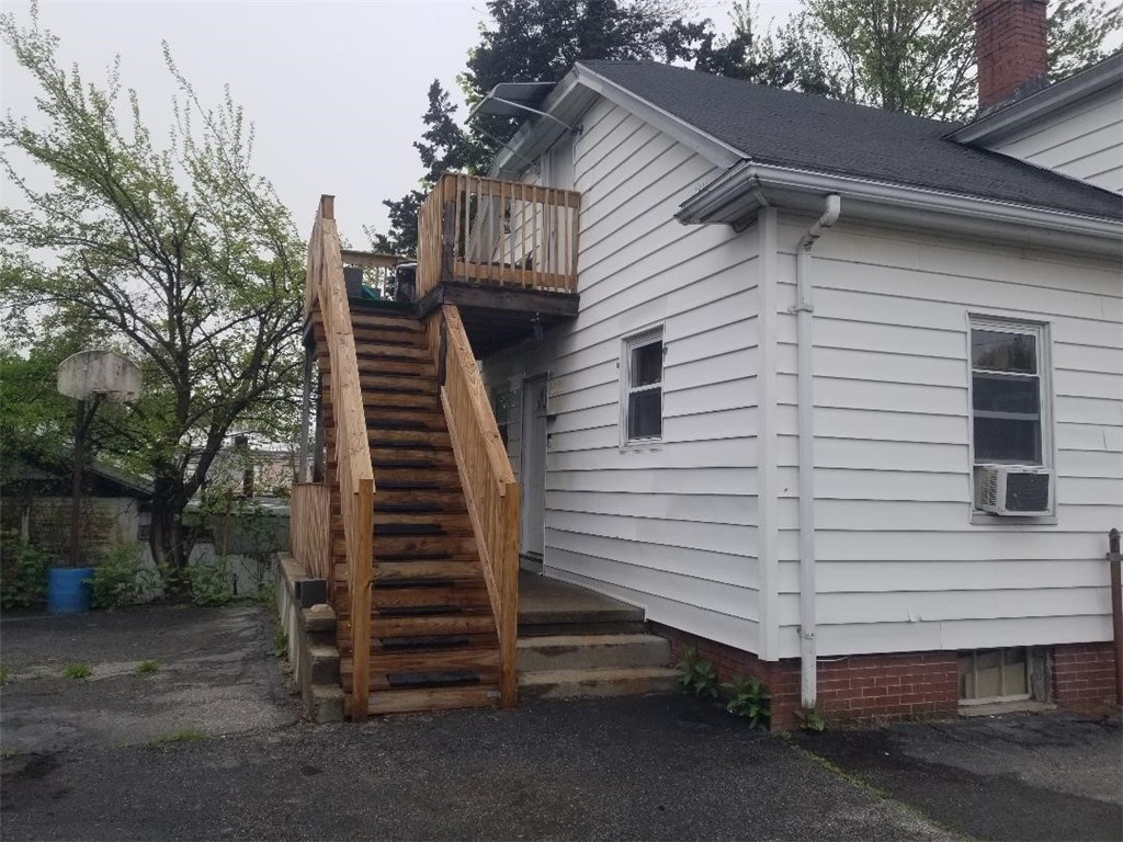 1166 Douglas Avenue