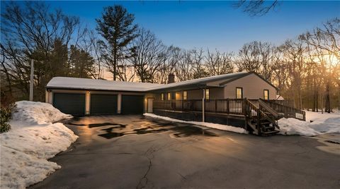 89 Carrs Pond Road West Greenwich RI 02817