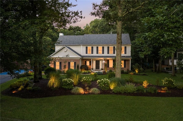 64 FIELDSTONE LN, SAUNDERSTOWN, RI 02874 - Image cf36da5b5c88b3f7dcfddab746ffb002/2558659810