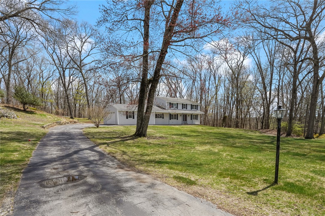 18 Secluded Court