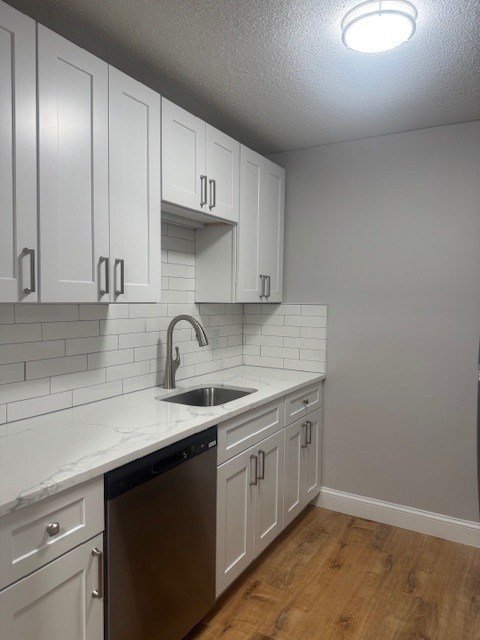 65 Oaklawn Avenue 65-208