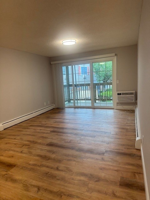 65 Oaklawn Avenue 65-208