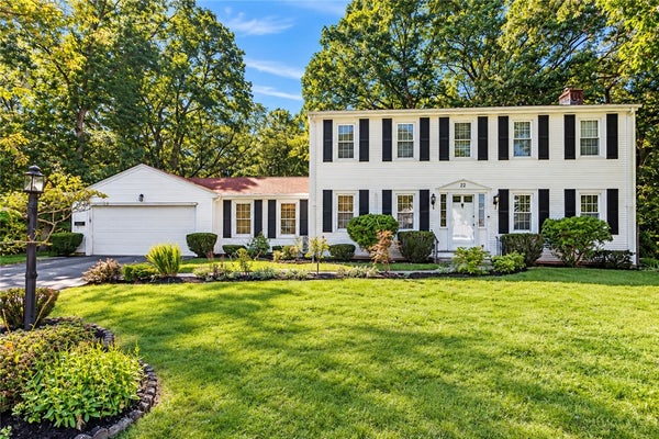22 CARRIAGE DR, LINCOLN, RI 02865 - Image cf8e4e4698030f0c2df97947f32b1d46/4122223477