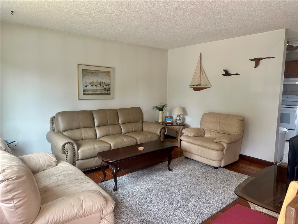 149 Holly Road