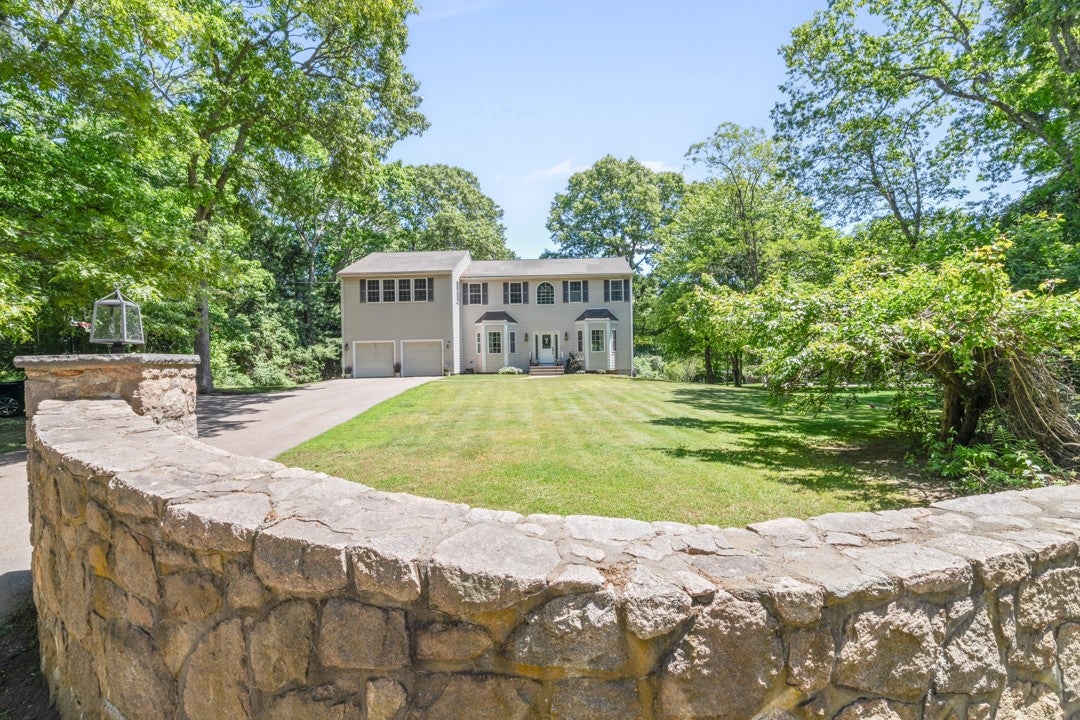 167 Winnapaug Road