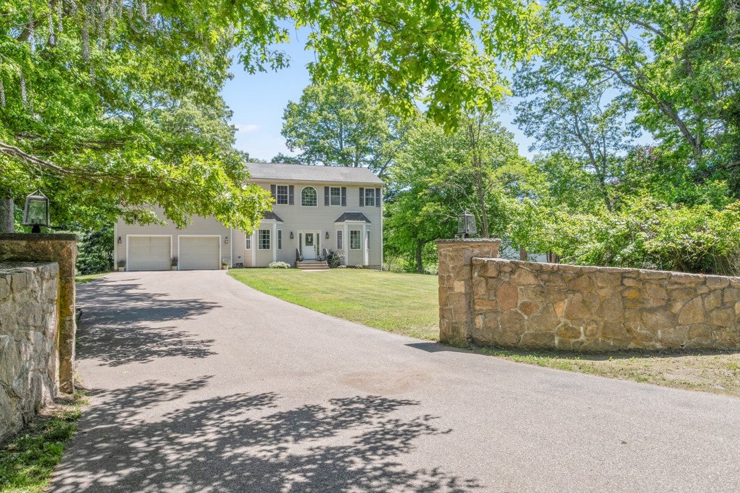 167 Winnapaug Road