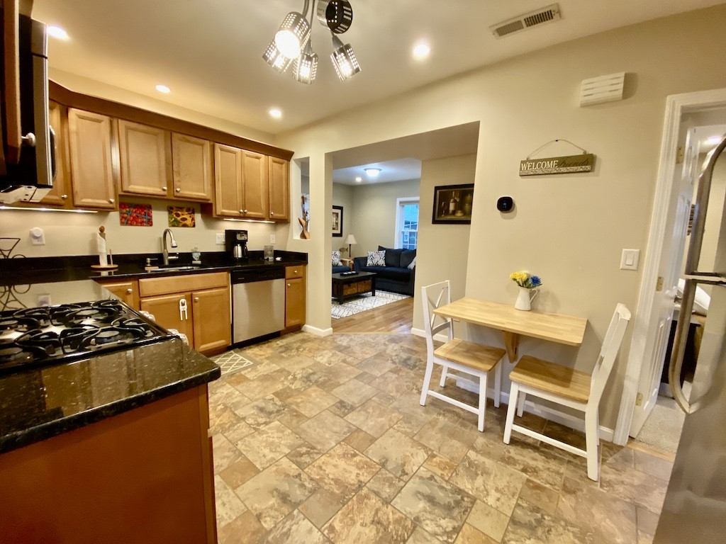 61 Callender Avenue 2
