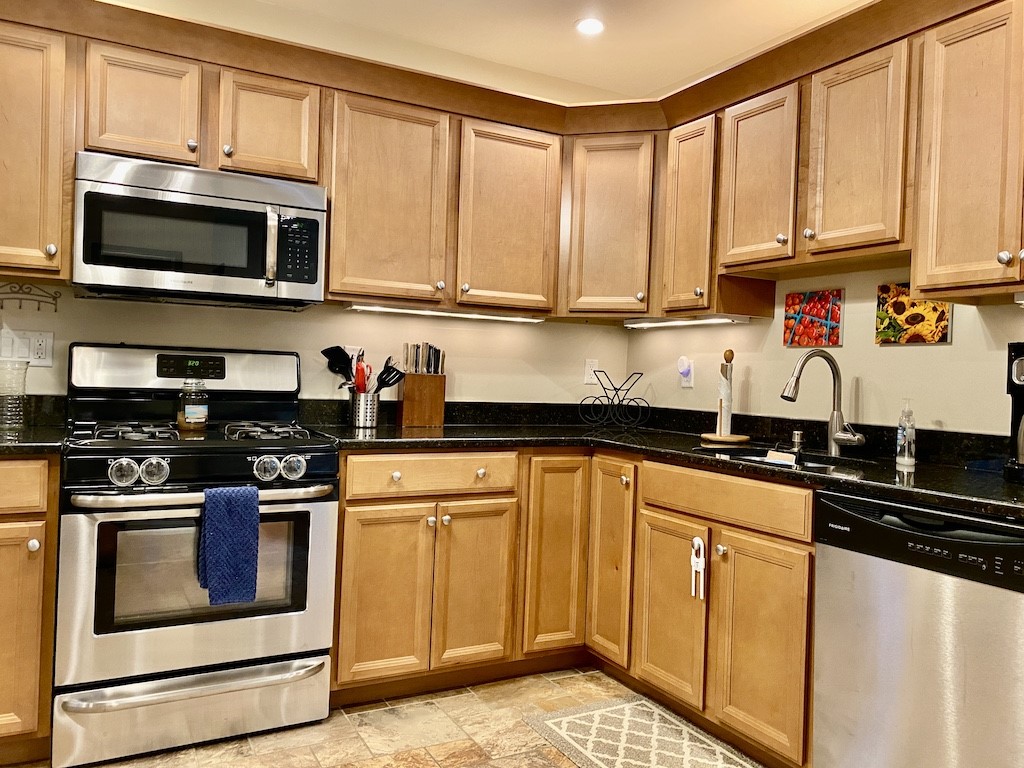 61 Callender Avenue 2
