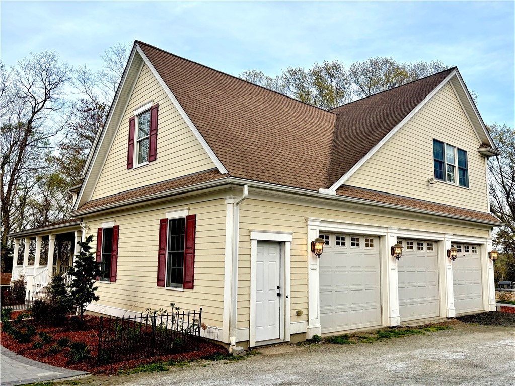386 Woonsocket Hill Road