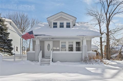 202 Phillips Street Woonsocket RI 02895