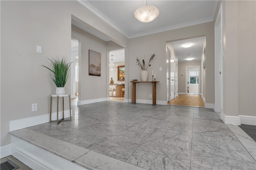 275 Meshanticut Valley Parkway