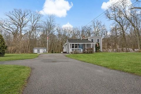 702 Arcade Avenue Seekonk MA 02771