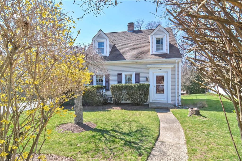 200 Old Mendon Road