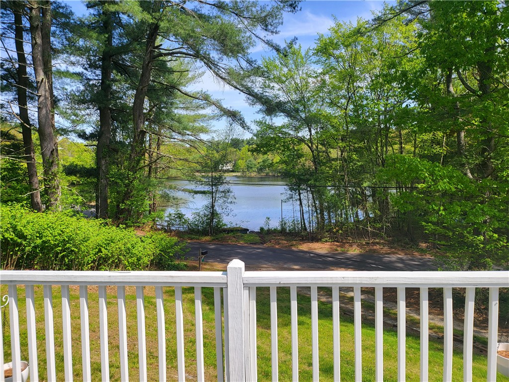 31 Brookside Drive