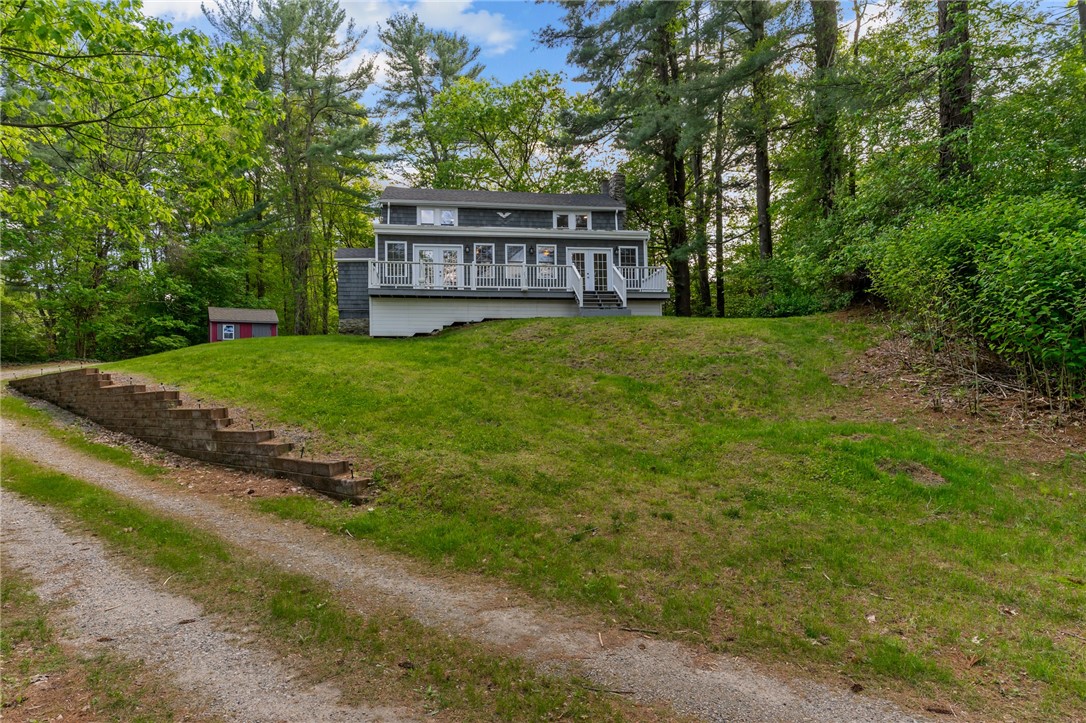 31 Brookside Drive