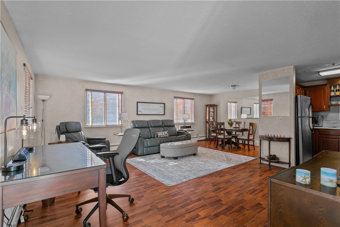 66 Girard Avenue 409