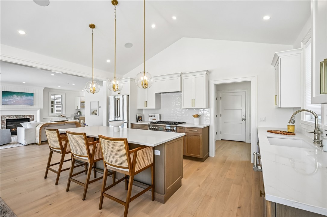 16 Lookout Lane