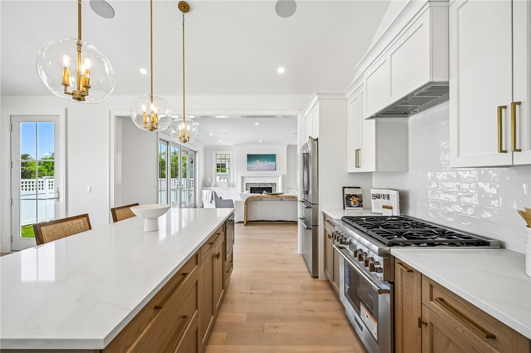 16 Lookout Lane