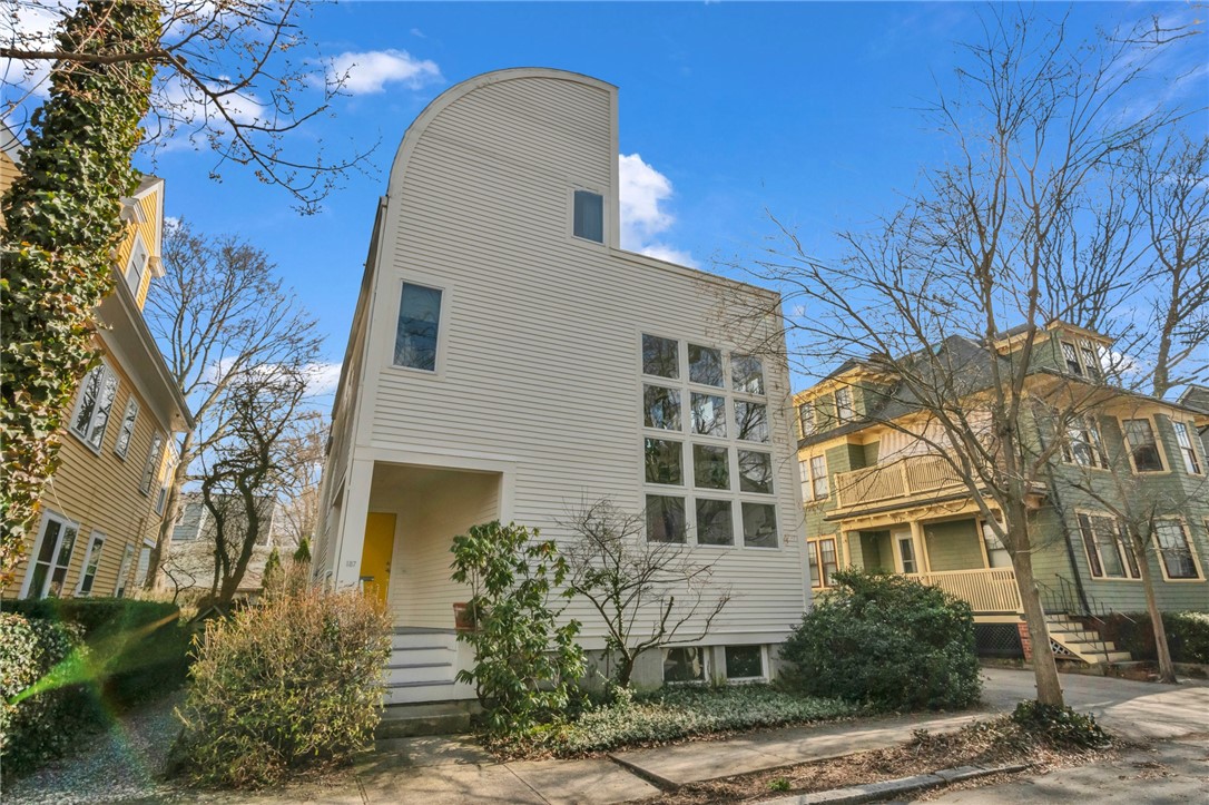 137 University Avenue