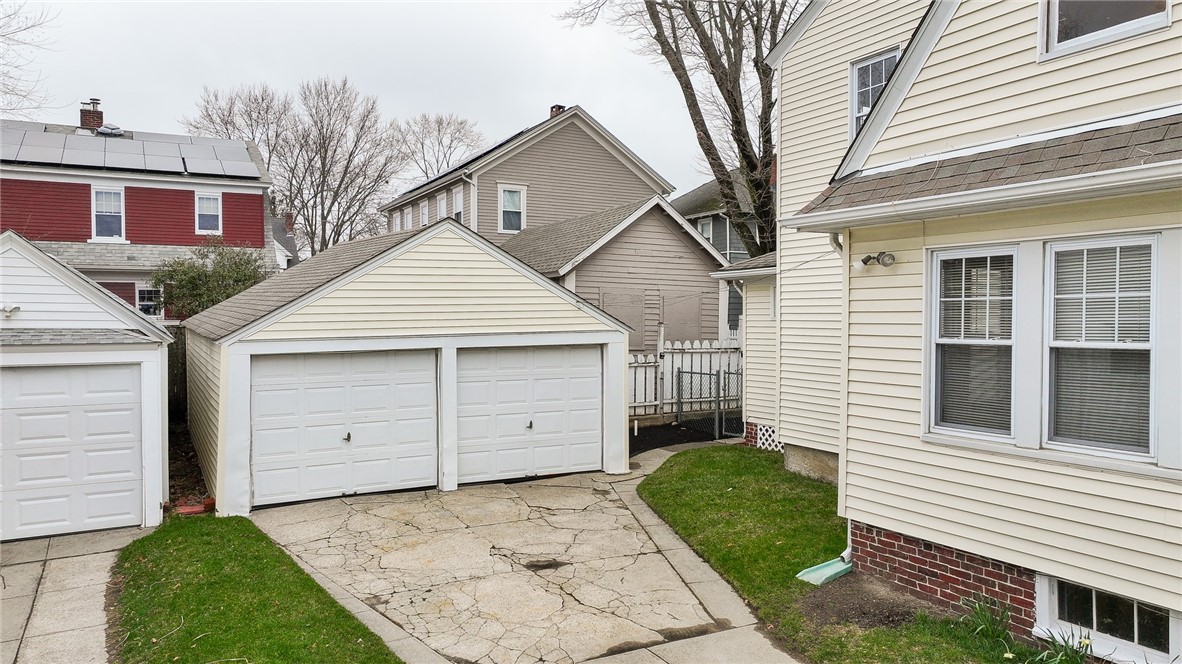 28 Rosewood Avenue