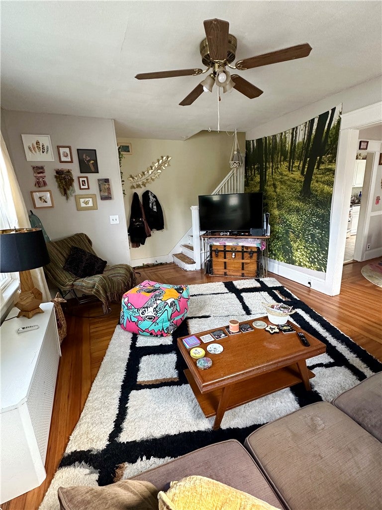 3113 Pawtucket Avenue 3115