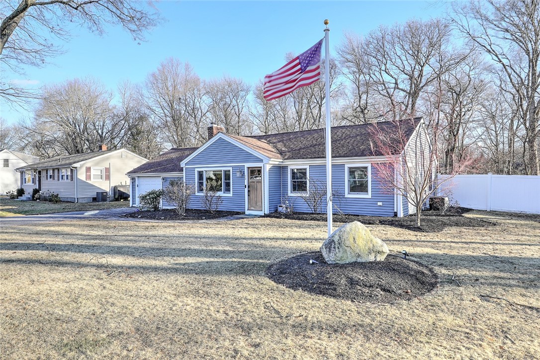 12 Grassy Plain Road