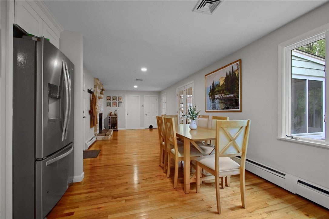 22 Oakhurst Drive