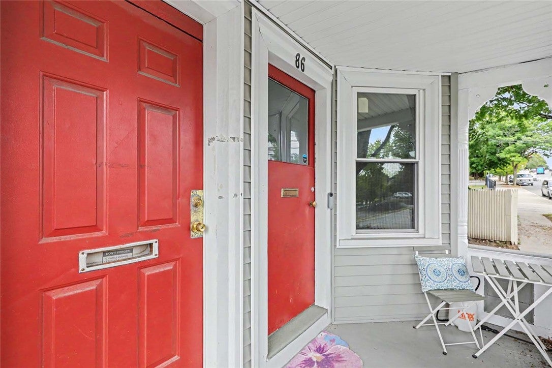 84 Doyle Avenue 86