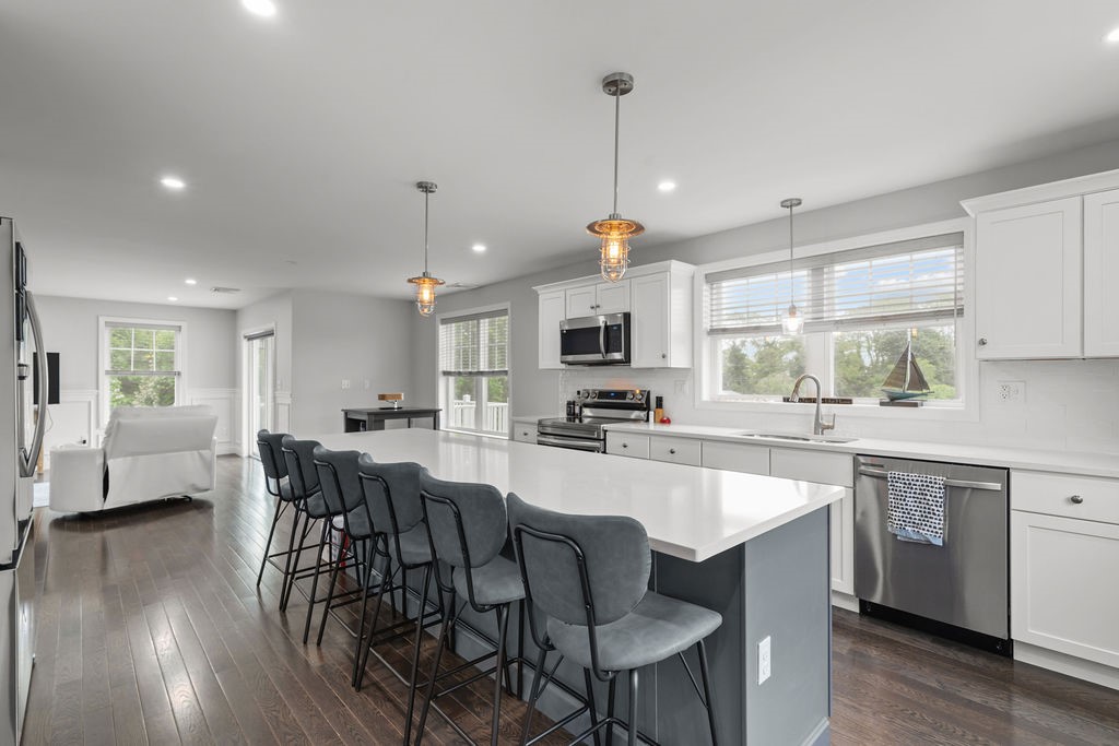 15 Spadina Avenue