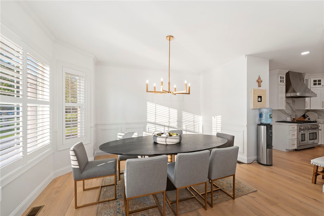 Cumberland, Rhode Island 02864, United States, 4 Bedrooms Bedrooms, ,3 BathroomsBathrooms,Residential,Active,159130