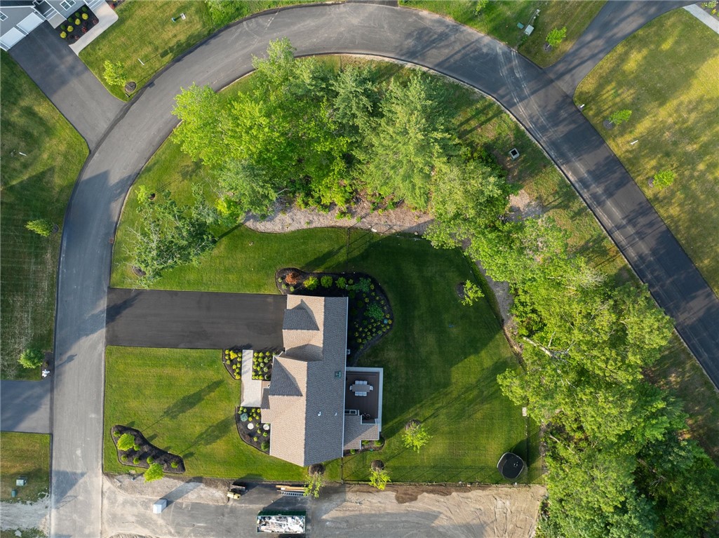 Cumberland, Rhode Island 02864, United States, 4 Bedrooms Bedrooms, ,3 BathroomsBathrooms,Residential,Active,159130