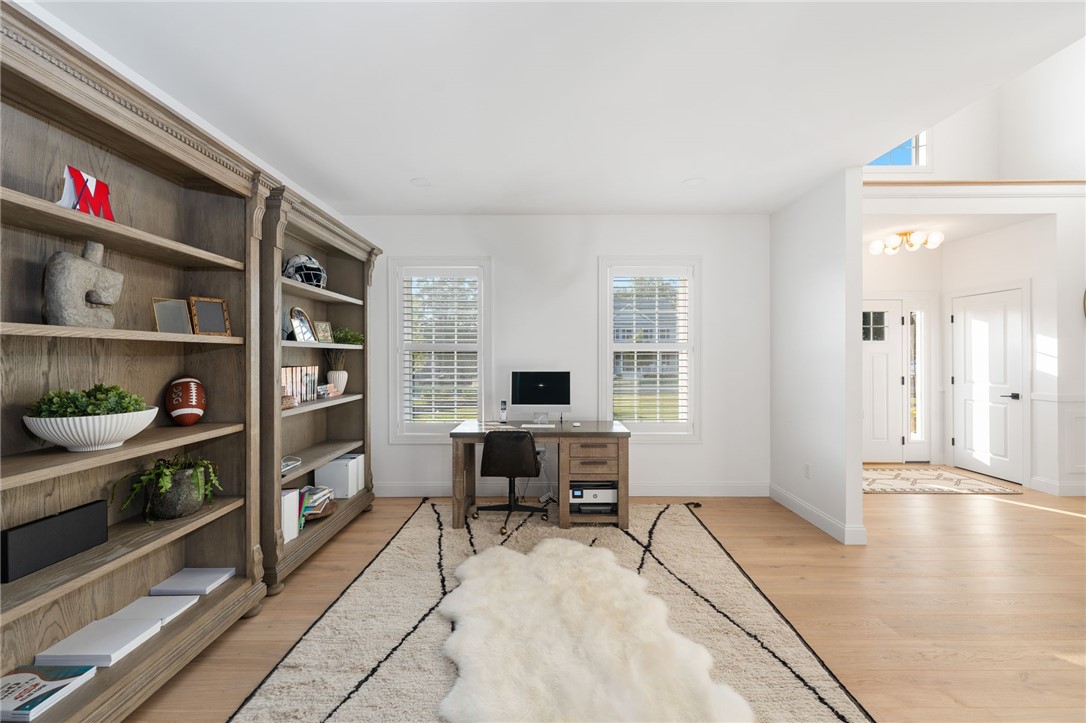 Cumberland, Rhode Island 02864, United States, 4 Bedrooms Bedrooms, ,3 BathroomsBathrooms,Residential,Active,159130