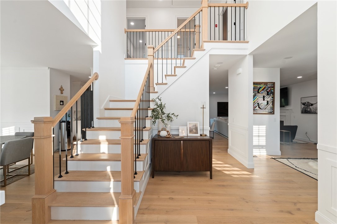 Cumberland, Rhode Island 02864, United States, 4 Bedrooms Bedrooms, ,3 BathroomsBathrooms,Residential,Active,159130