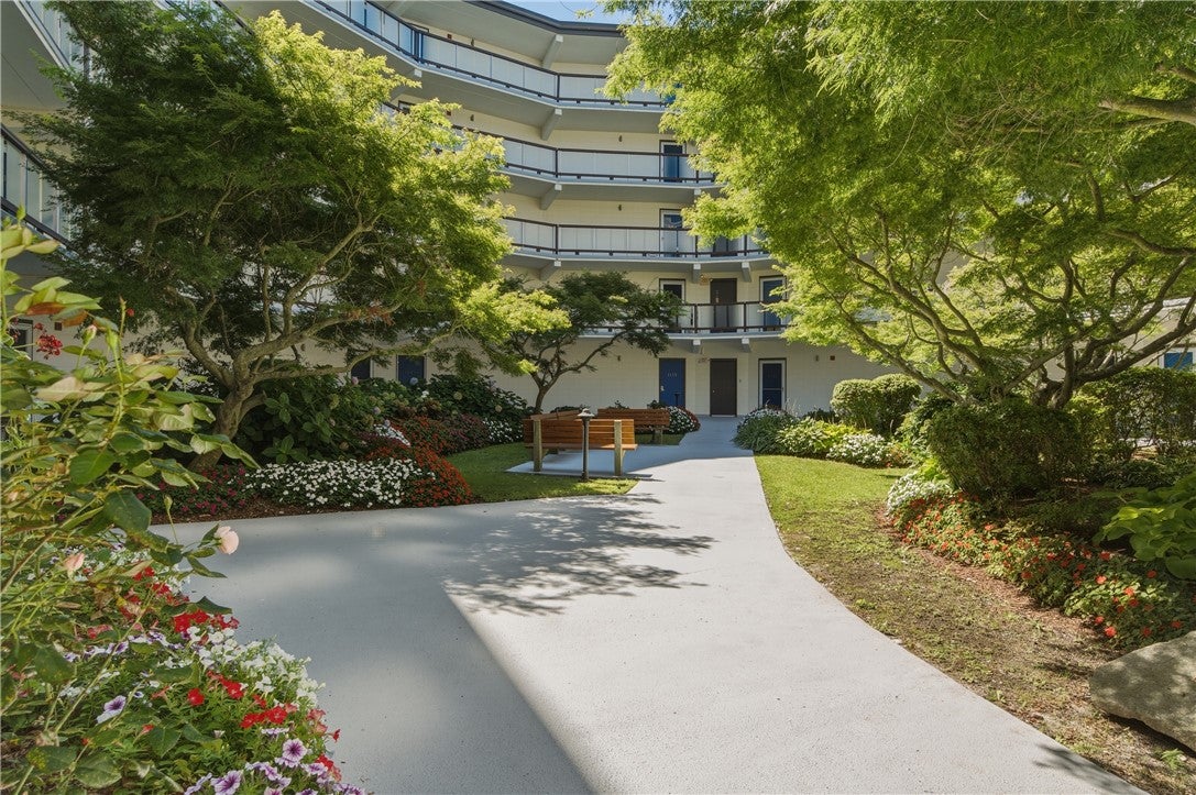 1314 Capella South 1314