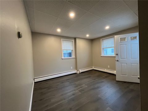 217 State Street 1E Bristol RI 02809
