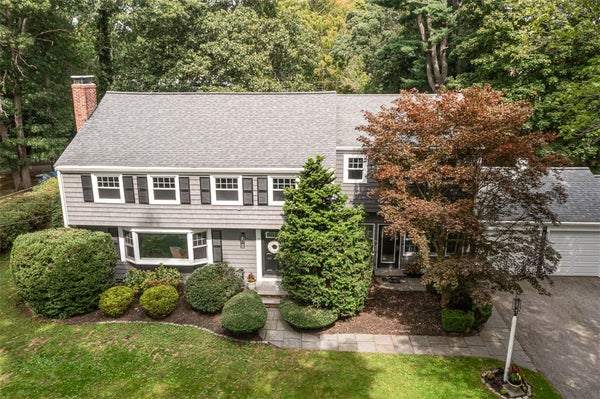 7 TERRACE DR, BARRINGTON, RI 02806 - Image d2d272bf8f37c195a9b01c4a76b8e32e/4056708932