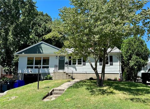 Single Family Residence in North Providence RI 51 Belcourt Avenue.jpg