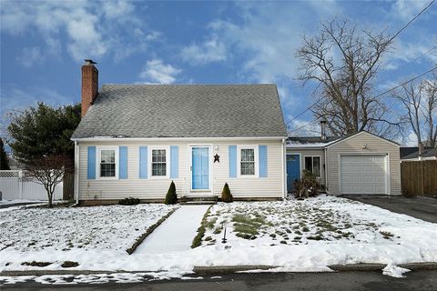 6 Meadowcrest Drive East Providence RI 02915