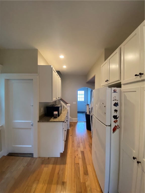 Warwick, Rhode Island 02886, United States, 3 Bedrooms Bedrooms, ,2 BathroomsBathrooms,Residential,Active,150541