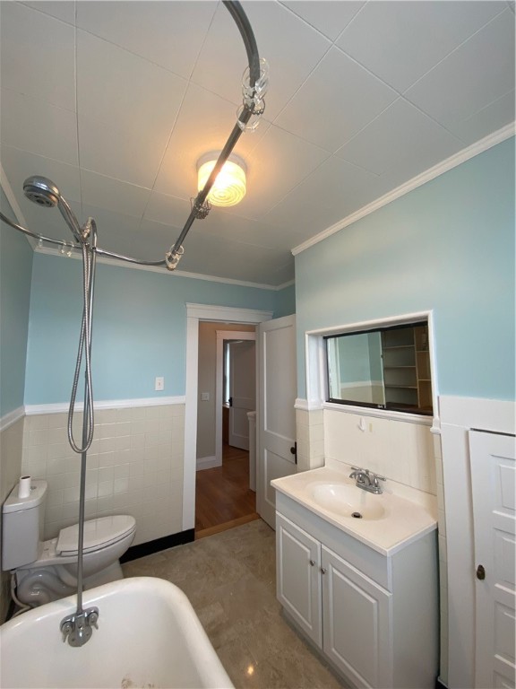 Warwick, Rhode Island 02886, United States, 3 Bedrooms Bedrooms, ,2 BathroomsBathrooms,Residential,Active,150541