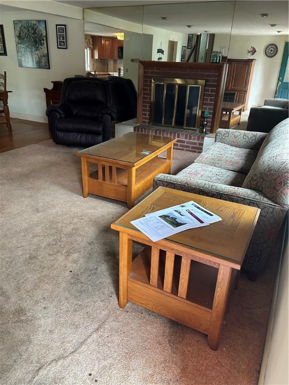 Westerly, Rhode Island 02891, United States, 3 Bedrooms Bedrooms, ,2 BathroomsBathrooms,Residential,Active,194634